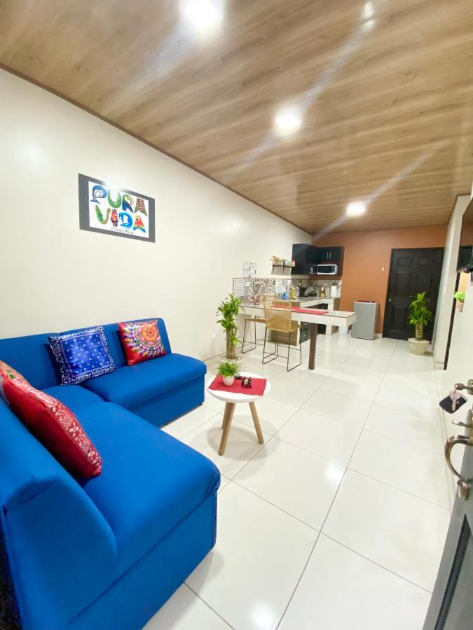 Pura Vida Apartment. 5 Min From Airport Alajuela Eksteriør billede