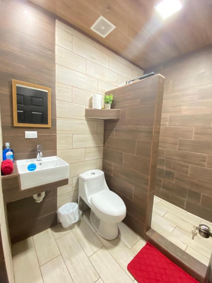 Pura Vida Apartment. 5 Min From Airport Alajuela Eksteriør billede